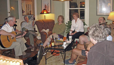 2009 Milford, PA - Socializing at the Inn