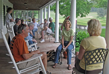 2009 Milford, PA - Socializing at the Inn